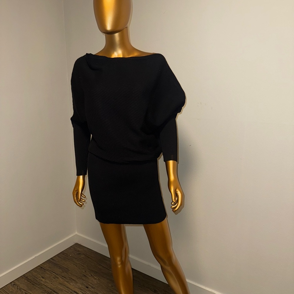 Fashion Nova Black Long Sleeve Dress